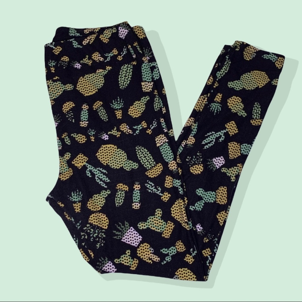 Lularoe (TC) leggings in black w/cute cacti & succulents in green & yellow.